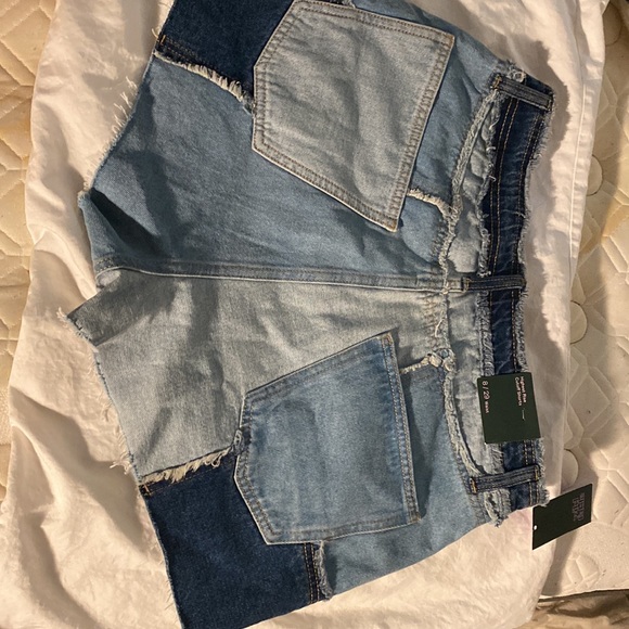 Jean shorts - Picture 4 of 4